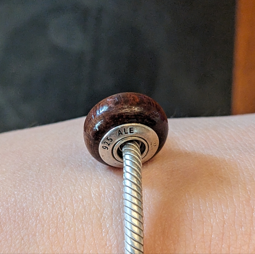 Authentic PANDORA Coracao de Negro Wood Murano Charm